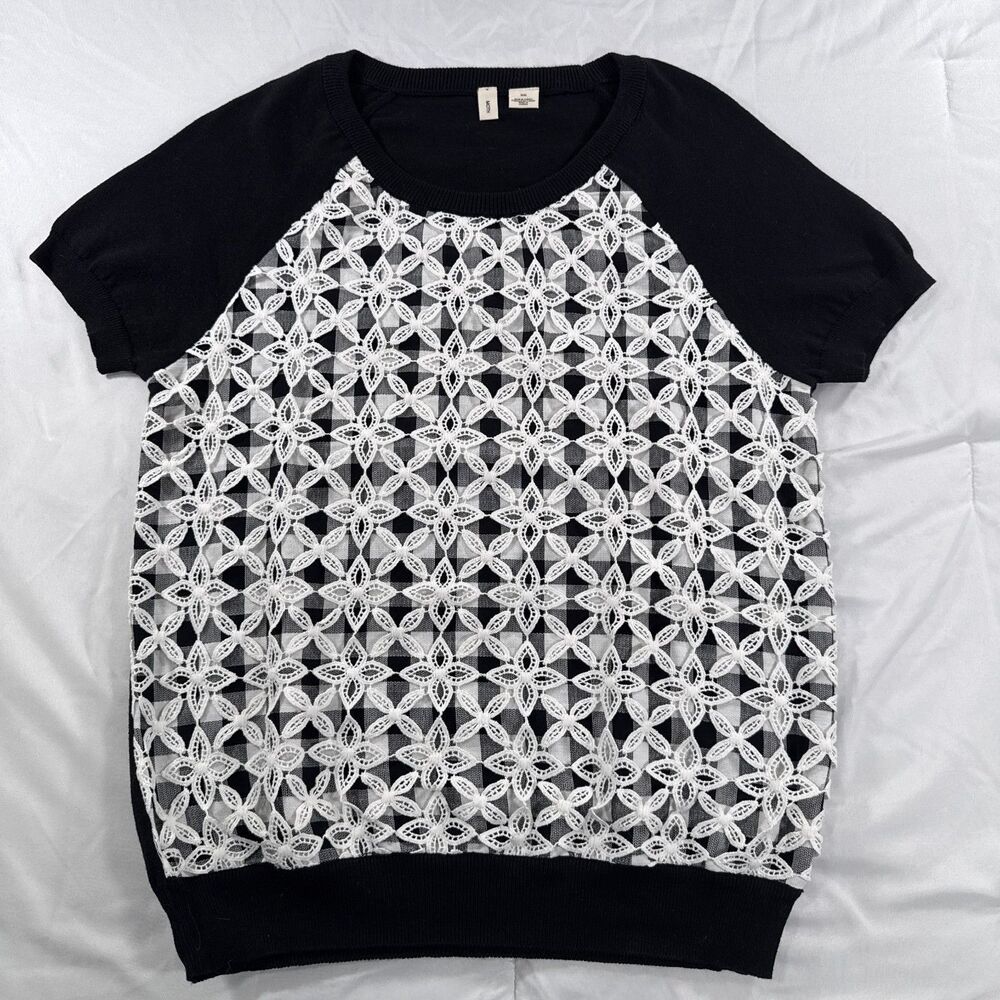 Moth Anthropologie Gingham Lace Sweater Facade Floral Lace Short Sleeve Top